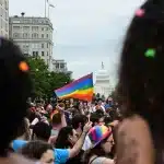 Negenendertig procent van de Millennials, 25% van de volwassenen uit Generatie X, en 25% van de Babyboomers identificeren zich als progressief, volgens PRRI.